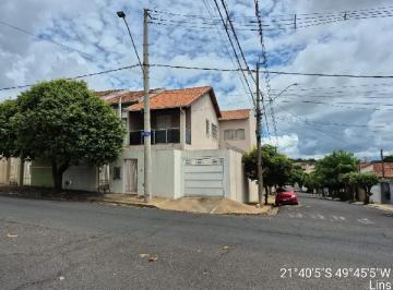 Photo_0 · 
                Imóvel com potencial de valorização — Casa no Centro, Lins - SP, Nº 126, 3 quartos,