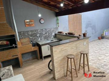 8b22e386862a8dd73292d506ee25f4907bf765b0 · Sobrado com 3 dormitórios à venda no Residencial Flores do Aguassai – Cotia/SP
