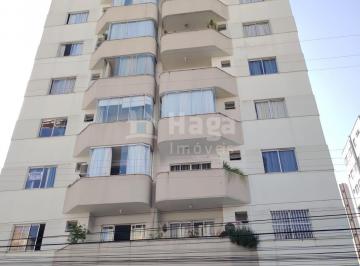 Apartamento · 111m² · 2 Quartos · 1 Vaga · Apartamento à venda no Bairro Centro em Balneário Camboriú/SC