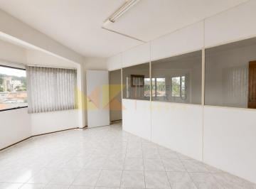 Comercial · 70m² · 1 Vaga · Excelente sala comercial localizada a apenas 400 metros da Parque Vila Germânica