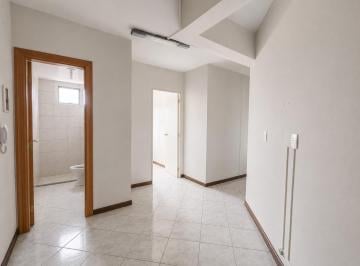 Comercial · 70m² · 1 Vaga · Excelente sala comercial localizada a apenas 400 metros da Parque Vila Germânica