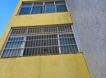 Apartamento de 2 quartos, Salvador · Apartamento 2/4 No Centro Pronto Para Morar Próximo de Tudo !