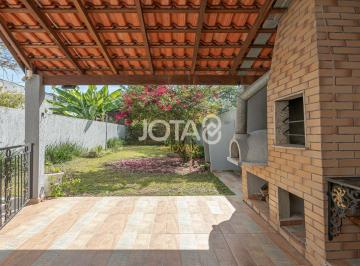 Casa · 282m² · 3 Quartos · 4 Vagas · Casa à venda - em Bacacheri