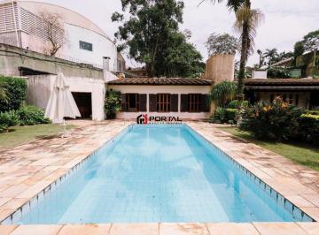 Casa · 222m² · 4 Quartos · 8 Vagas · Espaço, localização e visão: O ponto de partida de um grande projeto!