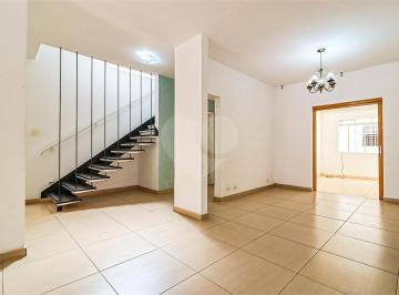 Casa · 225m² · 3 Quartos · 2 Vagas · Sobrado com 3 quartos à venda em Campo belo - SP