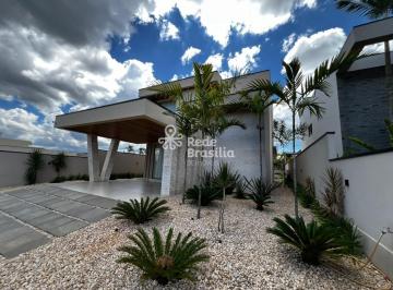 Casa · 490m² · 4 Quartos · 4 Vagas · Casa a venda no Condomínio Le Premier - Jardim Botânico - 3 suítes