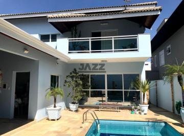 Casa · 328m² · 4 Quartos · 2 Vagas · Casa em Condomínio com 3 Suítes, Piscina e Área Gourmet Completa