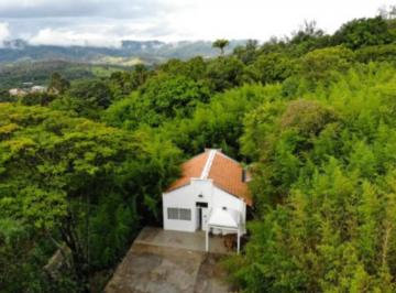 Foto 01 · Sítio à venda em Amparo-SP, Chácara São Francisco: 4 quartos, 1 sala, 4 banheiros, 6 vagas, 22.000 m