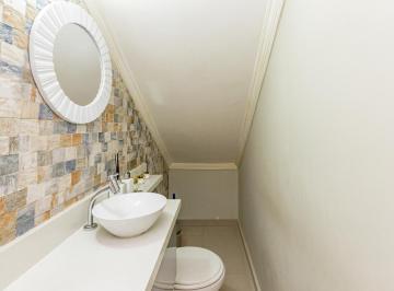 IMG_20260618_014313_000.jpeg · Agradável casa para venda em Vila Gumercindo com 3 quartos, sendo 3 suítes, 165m² - remaxfront#GHPB5