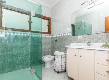 IMG_20260618_182632_000.jpeg · Confortável casa para venda em Jardim Marajoara com 4 quartos, sendo 2 suítes, 237m² - remaxfront#JG
