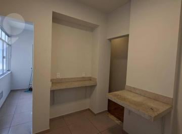 ad07866d852da34d3c04bda6f3db3499afb862cb · Miolo de Santa Rosa, 2 quartos reformado com garagem, do lado das facilidades do bairro