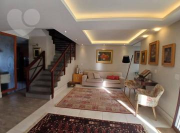 Amplo Salão · Casa 3 quartos 2 sts SEMI NOVA