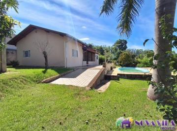 Foto 01 · Chácara à venda em Jaguariúna-SP - Núcleo Urbano Bom Jardim: 4 quartos, 1 sala, 2 banheiros, 4 vagas