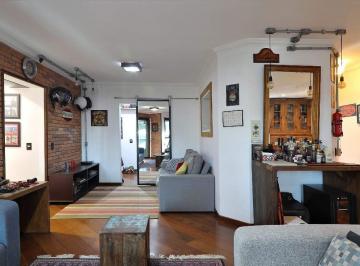 Apartamento · 140m² · 3 Quartos · 2 Vagas · Apartamento Reformado e Sofisticado no Brooklin – 140 m²