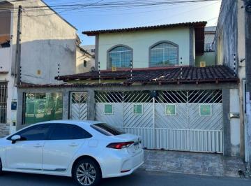 Casa de 3 quartos, Serra · Aluguel casa Duplex Eurico Salles em frente Pracinha!