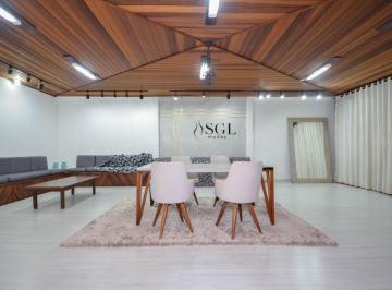 Casa de 4 quartos, Curitiba · CASA TÉRREA " Encantadora e com Detalhes em Madeira" - Padrão Excelente