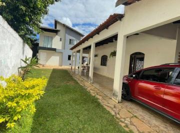 Casa de 3 quartos, Vicente Pires · Excelente oportunidade pra vc que busca morar com qualidade, Vende-se uma ou as duas residencias.