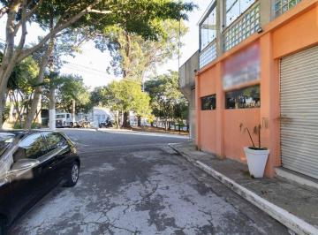 Comercial · 50m² · 1 Vaga · Loja na Praça Domingos Barbosa, N. 118 - Loja 1 • 50 m²