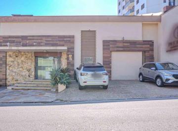 Comercial · 190m² · 4 Vagas · Casa comercial na Rua Viri, N. 62 • 190 m²