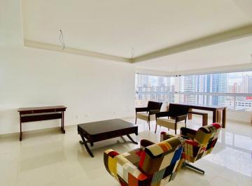 Apartamento de 3 quartos, Natal · Apartamento em Petrópolis com 3/4 e 140 m² à venda.