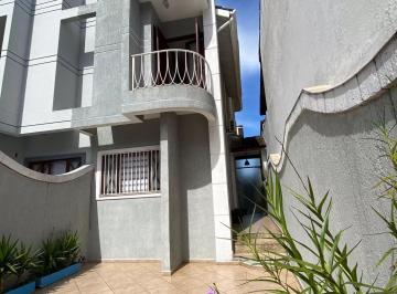 Casa · 280m² · 3 Quartos · 4 Vagas · Casa à Venda no Parque Renato Maia em Guarulhos com 3 Suítes e cinema