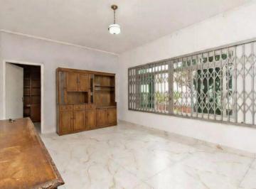 Casa · 390m² · 3 Quartos · 3 Vagas · Casa Espaçosa à Venda com 4 Quartos e 390 m² Vila Rosália