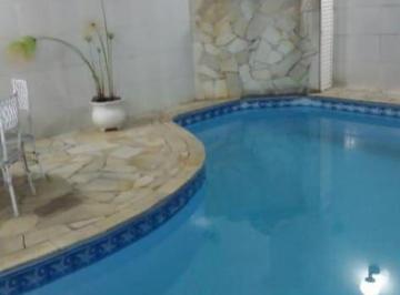 Casa · 360m² · 3 Quartos · Sobrado na Vila Rosalia com piscina