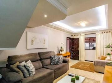 Casa · 180m² · 3 Quartos · 2 Vagas · Casa à Venda no Parque Renato Maia em Guarulhos com 3 Quartos
