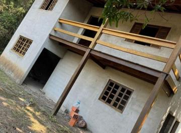 Casa · 1600m² · 3 Quartos · Sobrado com 3 dormitórios à venda por RS 390.000,00 - Pirucaia - Mairiporã-SP