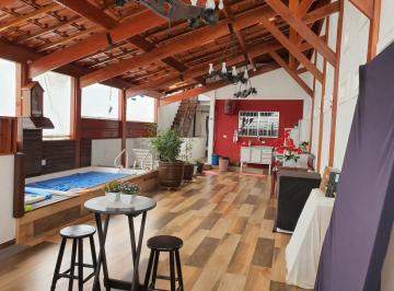 Casa · 290m² · 4 Quartos · 2 Vagas · Casa à venda com 290 m², 4 dormitórios, varanda e piscina em Guarulhos