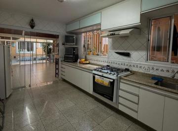 Casa de 3 quartos, Diadema · Excelente Sobra à venda no centro de Diadema!