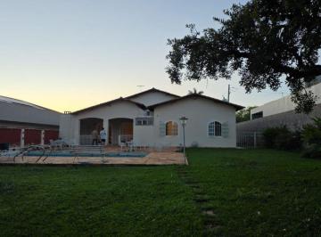 Casa de 4 quartos, Brasília · CASA TÉRREA NA QI 8.