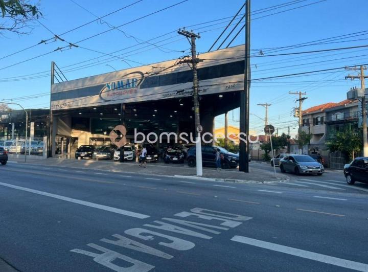Foto do imóvel - Salão comercial no Jardim Vila FormosaVão livrePé direito de 08 metrosPortões automáticosCopa02.