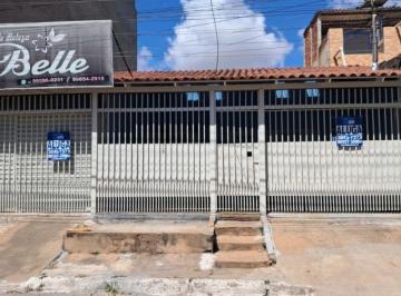 Casa de 4 quartos, Recanto das Emas · CASA 4 QUARTOS COM LOJA – QUADRA 201 – RECANTO DAS EMAS
