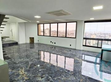 Apartamento · 210m² · 3 Quartos · 3 Vagas · Apartamento de luxo com 3 quartos, 2 suítes e 3 vagas na melhor localização de S