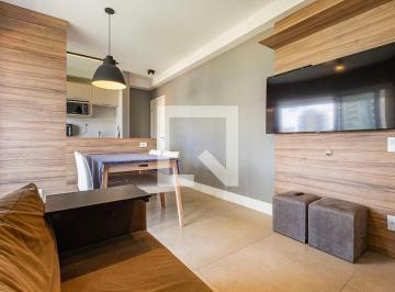 Este apartamento mobiliado oferece uma combinação perfeita de conforto e conveni · Apartamento à Venda - Pinheiros, 2 Quartos, 60 m2