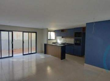 Casa · 150m² · 3 Quartos · 2 Vagas · Casa de Luxo em Condomínio no Sorocamirim - São Roque-SP: 3 Quartos, 3 Suítes, 1