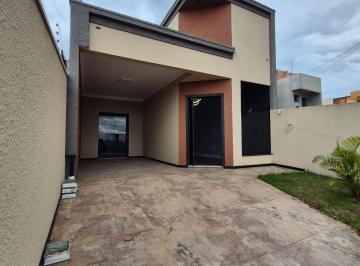 Casa · 151m² · 3 Quartos · 2 Vagas · Casa com piscina à venda em Araucária - Costeira - 151 m²