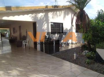 Casa · 142m² · 3 Quartos · 4 Vagas · Casa à venda em Araucária - Bairro Iguaçu - 142m² - Churrasqueira e Jardim