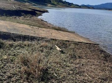 Terreno · 2987m² · Terreno Fundo para a Represa em Piracaia - São Paulo