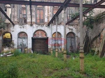 f6f36e5764abc1edd555a818b3ee2feb97a6b6e9 · Terreno à venda, 1098 m² por R$ 4.000.000,00 - Centro - Santos/SP