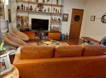 ca02b551e3f93ee64c3eb43a8b7eb051570eb7e2 · Apartamento com 3 dormitórios à venda, 198 m² por R$ 930.000,00 - Ponta da Praia - Santos/SP