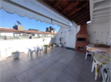 a4fe7241603aace1230ca929368a6bee346603a4 · Cobertura Duplex com Terraço e Churrasqueira à Venda na Enseada – Guarujá/SP