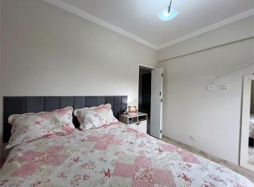 cbb2f0c904954632232871f727b9144634b3f658 · Apartamento Residencial à venda, Jardim Três Marias, Guarujá - AP0583.