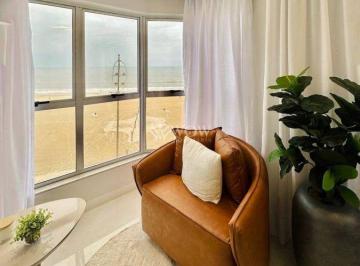 Apartamento · 81m² · 2 Quartos · 1 Vaga · Apartamento FRENTE MAR à venda com 2 suítes no Residencial Alice na Barra Sul em Balneário Camboriú