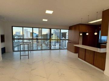 Apartamento · 13m² · 4 Quartos · 3 Vagas · Apartamento de Quatro Suítes semimobiliado para locação anual em Balneário Camboriú-SC