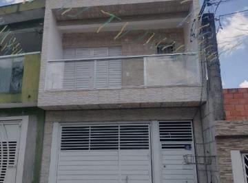Casa · 285m² · 3 Quartos · 2 Vagas · Sobrado principal + 4 casas adicionais no quintal à venda, por R$ 750.000 - Jardim Monte Alto - Cabu