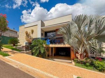 Casa · 247m² · 3 Quartos · 5 Vagas · Casa à venda, 247 m² por R$ 1.650.000,00 - Brasilia - Ibiporã/PR