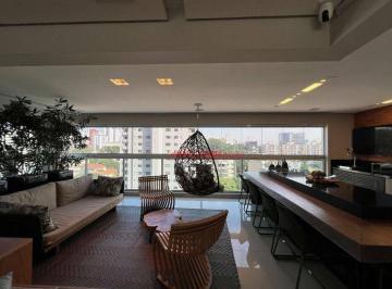 Apartamento · 198m² · 3 Quartos · 4 Vagas · Apartamento sofisticado com varanda gourmet e suíte master diferenciada