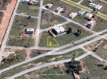 Imagem 1 · Terreno de 360 m² á venda na Avenida Barcelona - Setor Tres Marias - Goiânia, GO